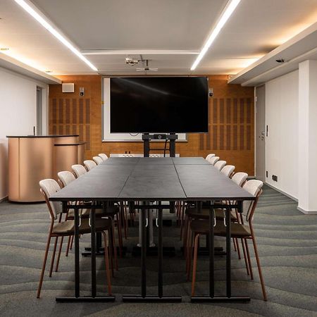 Scandic Helsinki Hub Экстерьер фото
